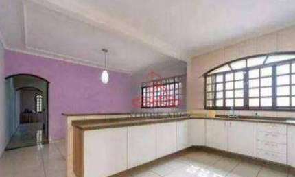 Sobrado com 3 dormitórios à venda, 198 m² por R$ 640.000,00 - Vila Guarará - Santo André/SP