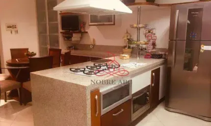 Sobrado com 3 dormitórios à venda, 256 m² por R$ 900.000,00 - Jardim Las Vegas - Santo André/SP