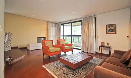 Apartamento à venda de 160 m² no Morumbi de 3 suites e 3 vagas.