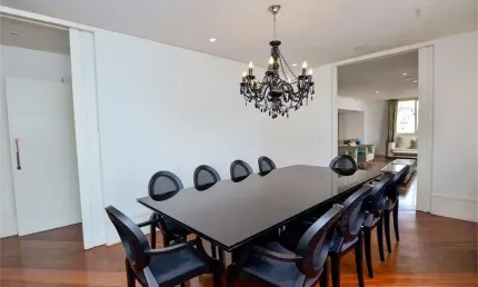 Espetáculo de apartamento nos Jardins ! Duplex, 4 suites e  4 vagas ! Reformado. Linda vista!