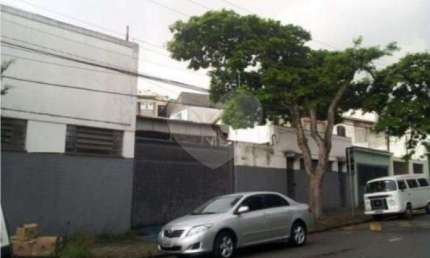 Barracão / Galpão / Depósito à venda na Rua Aliança Liberal, --, Lapa, São Paulo