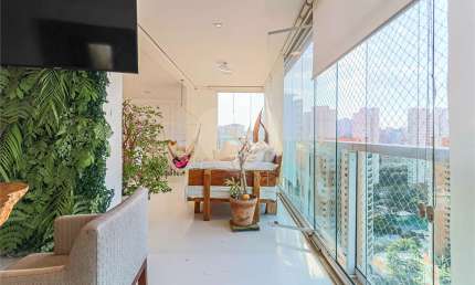 Apartamento com 3 quartos para alugar na Rua Arizona, --, Brooklin, São Paulo