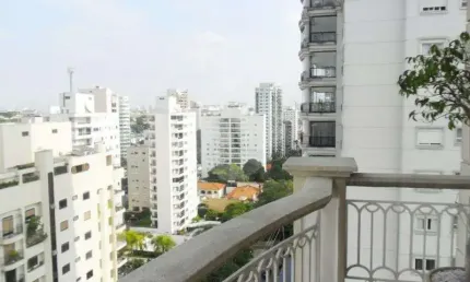 Belíssima cobertura duplex com vista panorâmica, fora da rota