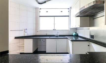 Casa com 4 quartos à venda na Rua Umburanas, --, Alto de Pinheiros, São Paulo