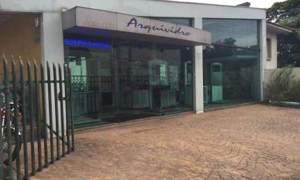 Casa comercial à venda ou locação com excelente localização, Agende uma visita!!