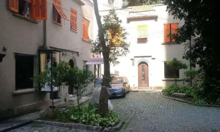 Casa em condomínio fechado para alugar na Rua Piauí, --, Higienópolis, São Paulo