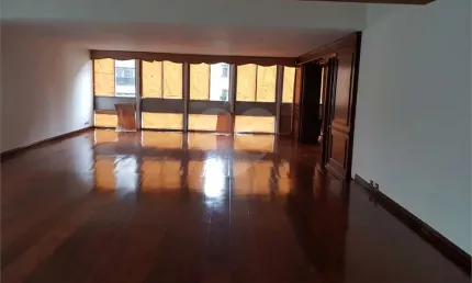 AMPLO APARTAMENTO EM HIGIENOPOLIS - 3 DORMITORIOS, SENDO 1 SUITE