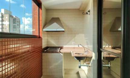 Maravilhoso apartamento na V. Mariana próximo ao Colégio Arqui, e Shopping Metro Santa Cruz