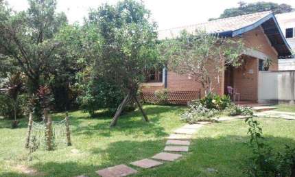VENDA E LOCAÇÃO LINDA CASA PLANALTO PAULISTA  ,2 ediculas 3 vagas com lindo jardim