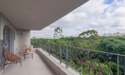 Apartamento com Vista para o Parque + 1 por Andar + Venda + Alto de Pinheiros