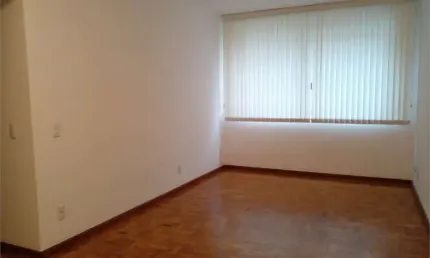 Apartamento 104 metros com boa localização em Perdizes