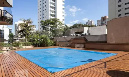 Apartamento em moema com 4 suites 4 vagas de garagem.