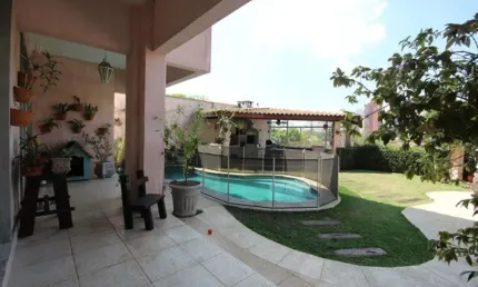 Casa com 4 quartos à venda na Rua Angatuba, --, Pacaembu, São Paulo