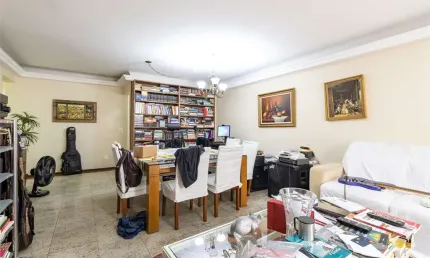Apartamento espaçoso entre o parque do ibirapuera e av. paulista.