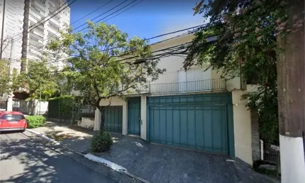 Sobrado na aclimação á venda - são paulo sp - 3 suítes, 3 vagas, reformado próximo ao parque.