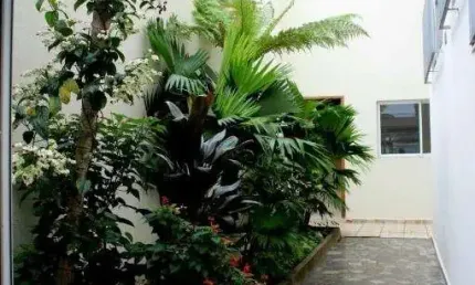 Sobrado com 4 dormitórios com churrasqueira no planalto paulista!