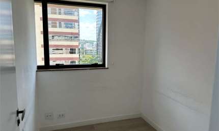 Conjunto de Salas Comerciais de 75m² na Vila Olímpia - Próximo à Estação