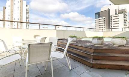 Cobertura Duplex 360 m² em Moema Pássaros, fora de rota , pertinho do Parque Ibirapuera!