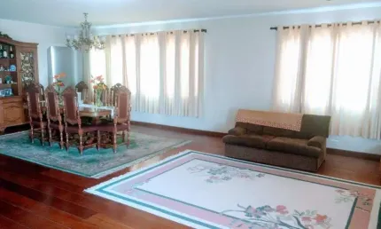 Excelente apartamento de 310m², 2 vagas soltas com vista para o parque da aclimação
