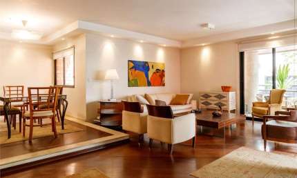 Apartamento - 220 m²-  4 quartos - 3 suítes - 4 vagas de garagem - Moema Pássaros