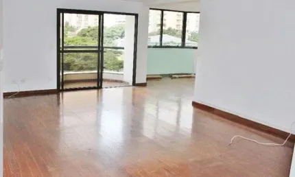 Oportunidade! bairro higienópolis, apto. 192m², 3 suites e 3 vagas. próx. ao shopping
