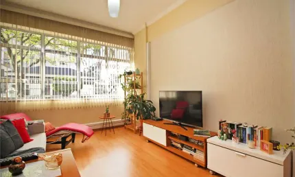 Apartamento com 3 quartos à venda na Rua Artur Prado, --, Bela Vista, São Paulo