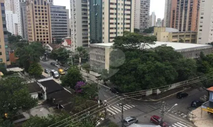 Imóvel reformado em excelente ponto da vila clementino