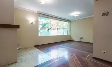 Casa com 4 quartos à venda na Rua Doutor José Cândido de Souza, --, Moema, São Paulo