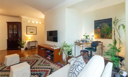 Itaim Bibi / 3 dorm. ( 1 suíte) / sala em L / dep. de empr. / 1 vaga