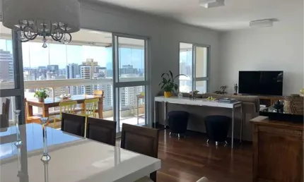 Lindissimo apto 3 suites, varanda e vista maravilhosa. 4 vagas em perdizes