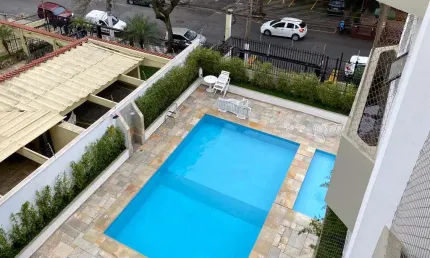 Apartamento a venda em Moema com 97 m2, 3 quartos (1 suíte), varanda e 2 vagas