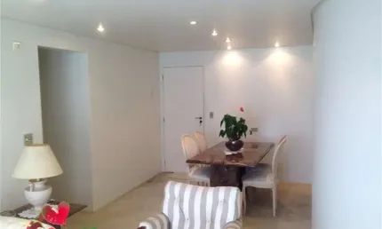 À venda  2 dormts  apto com 3 garagens em  pinheiros apto suite com closet reversível à venda