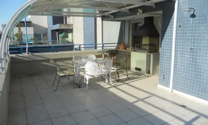 Ótima cobertura duplex no Brooklin Novo, 252 m² de AU, 3 vagas!