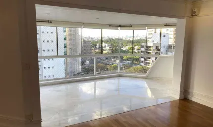 Apartamento a venda em moema com 234 m2, 3 suítes e 4 vagas