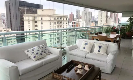 Apartamento com 3 quartos à venda na Rua Lisboa, --, Pinheiros, São Paulo