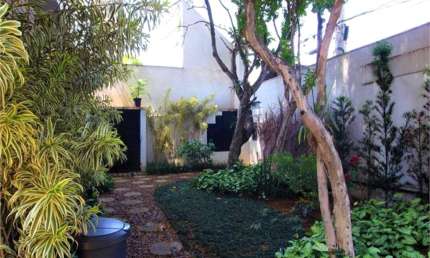 Casa com 4 quartos à venda na Avenida Indianópolis, --, Moema, São Paulo