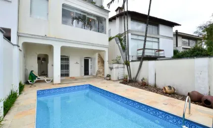 Sumaré - 294,00m2 - 4 dormts - 2 suites - piscina - 3 vagas