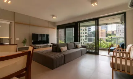 Apartamento ao lado da Estação Oscar Freire mobiliado, 1 suíte, 1 vaga, lazer!