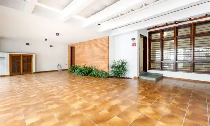 Casa com 4 quartos à venda na Rua Ipurinas, --, Brooklin Paulista, São Paulo