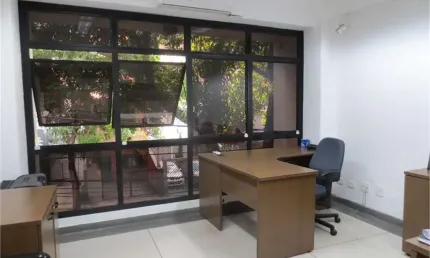 Prédio para alugar na Rua Diana, --, Perdizes, São Paulo