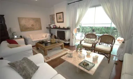 Casa com 3 quartos à venda na Rua Aecri, --, Vila Madalena, São Paulo
