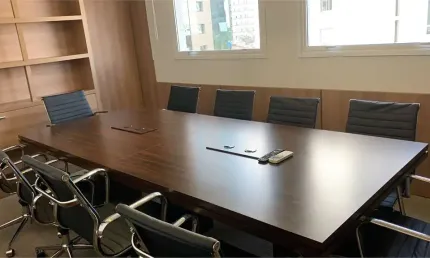 Sala Comercial com 110,00 m² no bairro Itaim Bibi em São Paulo