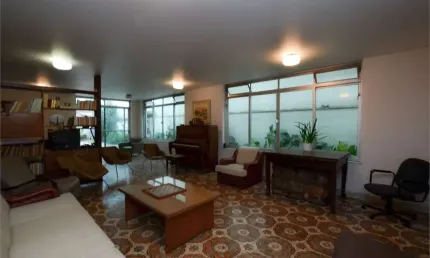 Casa Sobrado de 320 m2 em vila, 4 dormitórios, 2 vagas Vila Clementino, Sobrado arejado 320m2!