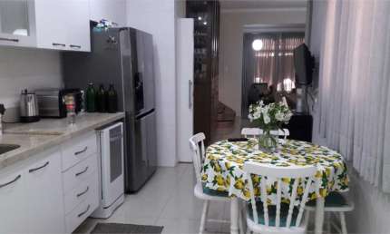 Casa com 3 quartos à venda na Alameda dos Guainumbis, --, Planalto Paulista, São Paulo