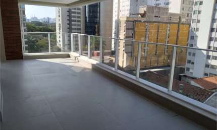 Apartamento novo a venda no Itaim com 330m² úteis - 4 suítes