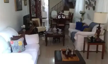 Sobrado Geminado com 3 Suítes na Vila Leopoldina – Conforto e Estilo em Rua Tranquila