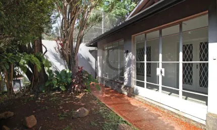 Casa terrea na vila mariana, 500 mts da estação metro vila mariana- residencial ou comercial 300 m²