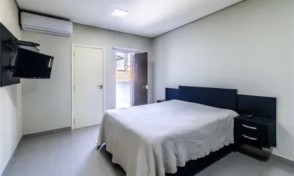 Sobrado 3 dormitório, 1 suíte e 2 vagas no campo belo.