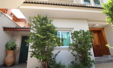 Casa com 4 quartos à venda na Avenida Itacira, --, Planalto Paulista, São Paulo