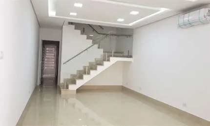 Casa com 4 quartos à venda na Rua Pero Neto, --, Saúde, São Paulo